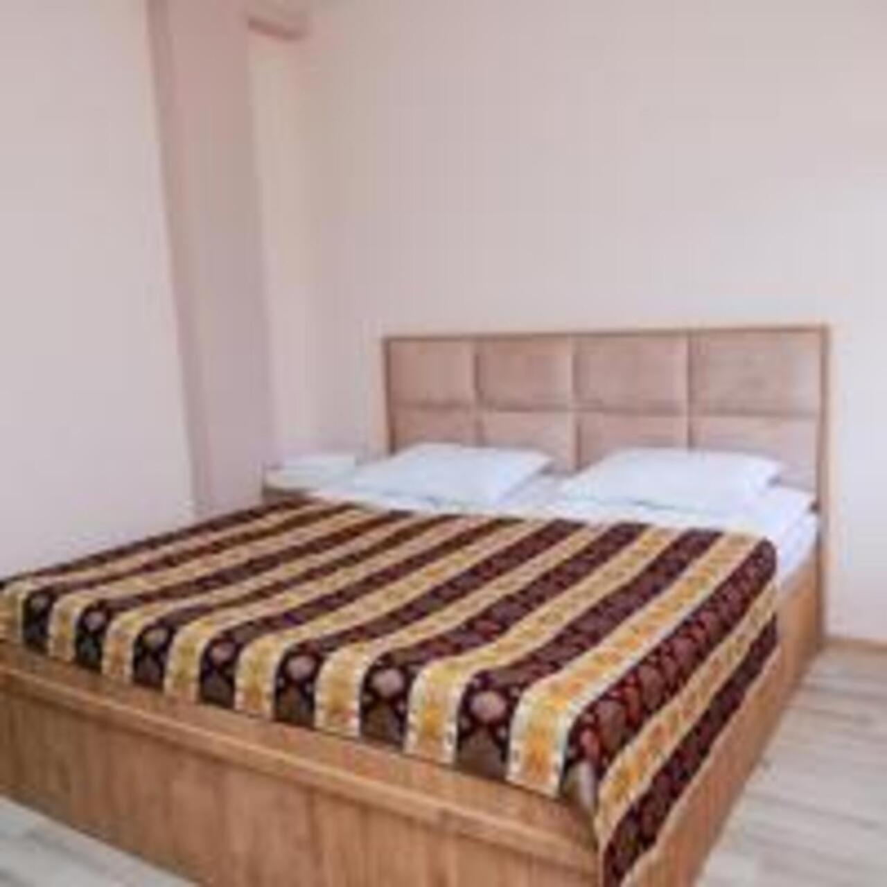 Hotel Dilijan Old Center Eksteriør bilde
